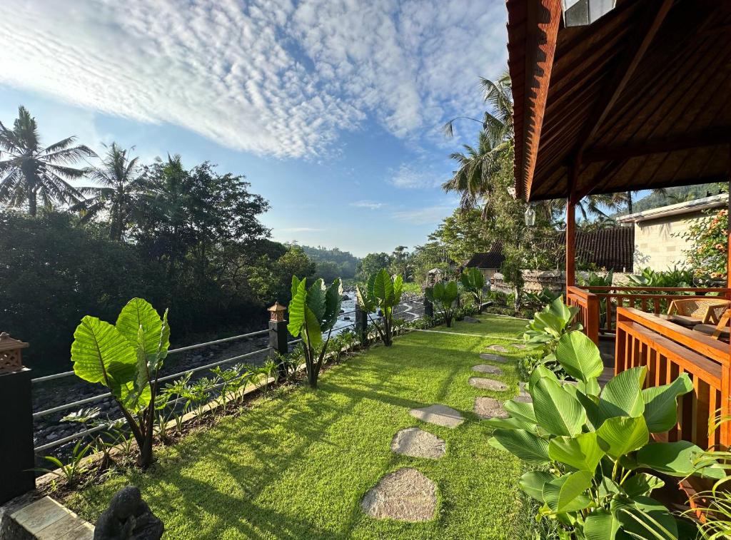 Uma Swari Villa Sidemen