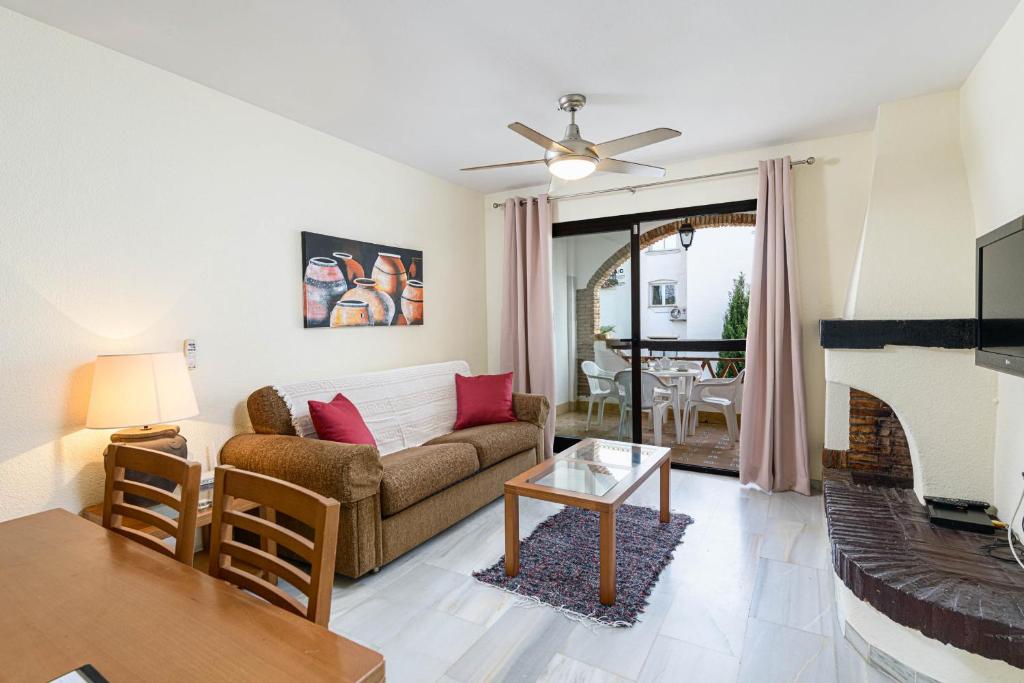S07 Club Calahonda - Apartment - 2