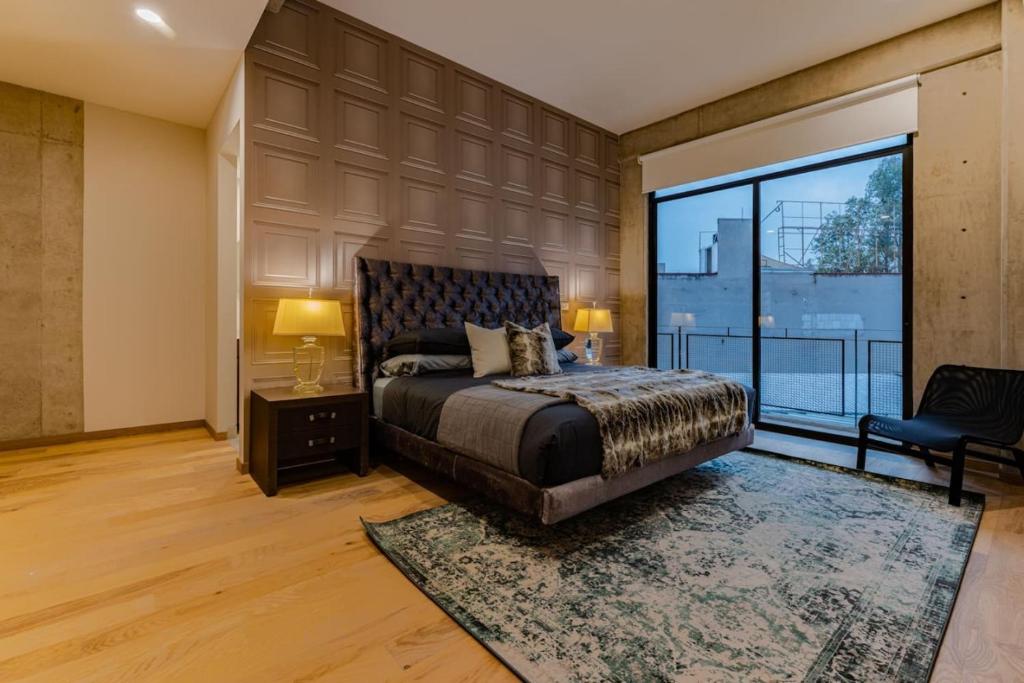 Two Apartments One Stay Group Living - 1