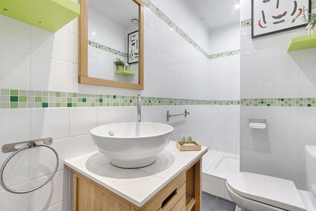 Saint Fargeau Gambetta III Lovely Apartment 4P-1BR - 2