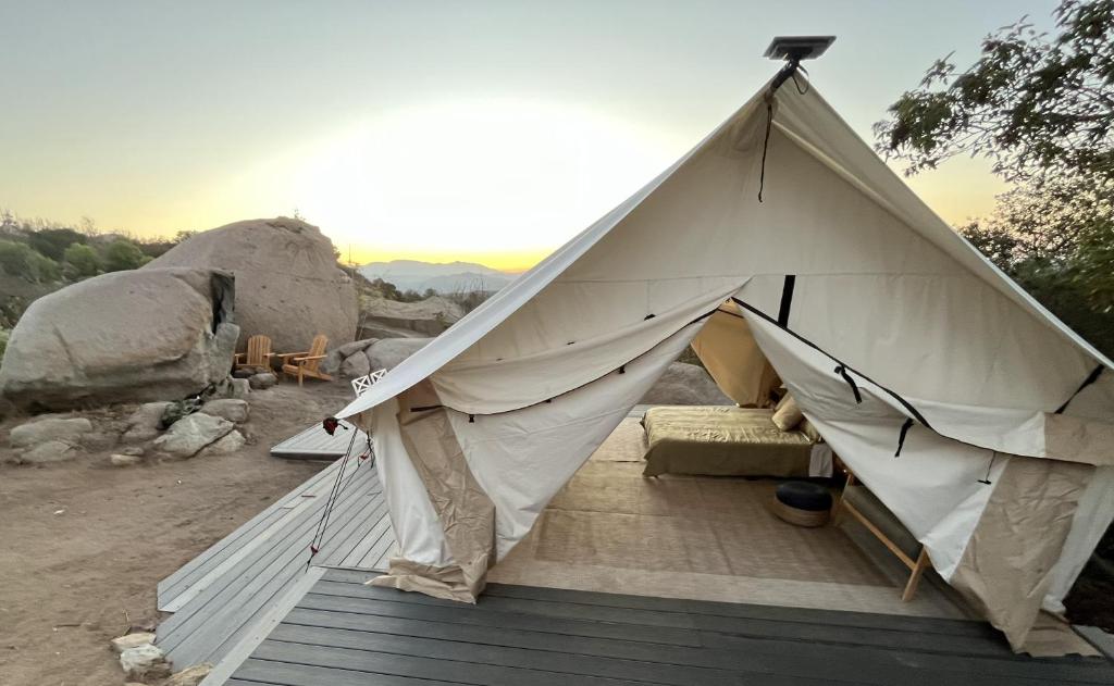 Splitrock - Sunrise Vista, Fallbrook