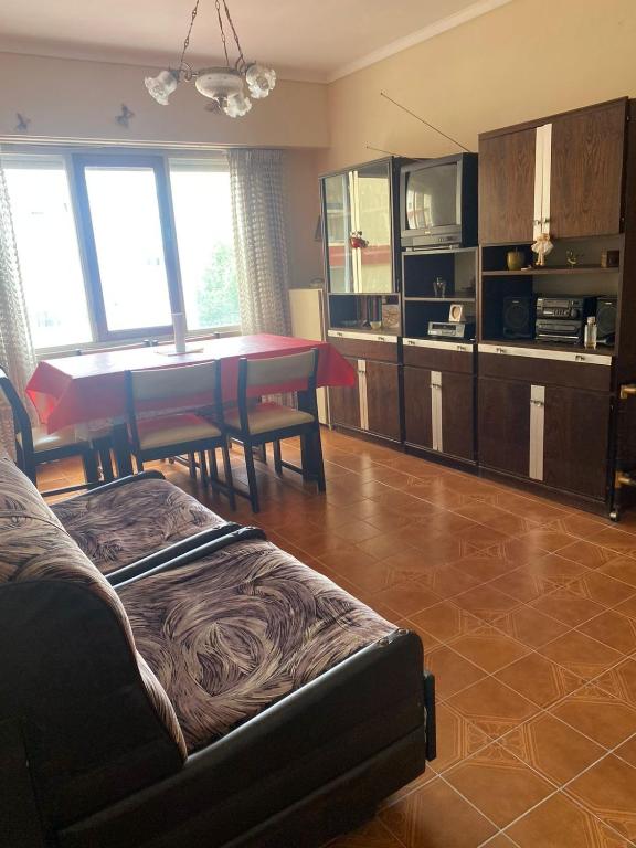 Departamento de 2 Ambientes a 5 cuadras del Mar - 2