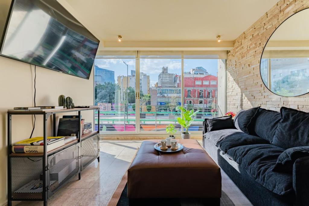 Brick apartment two blocks from plaza Rio de Janeiro Roma - 3