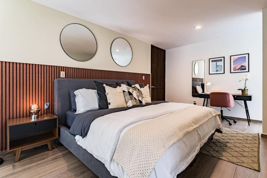 Two Luxurious Apartments with Private Balconies - 5