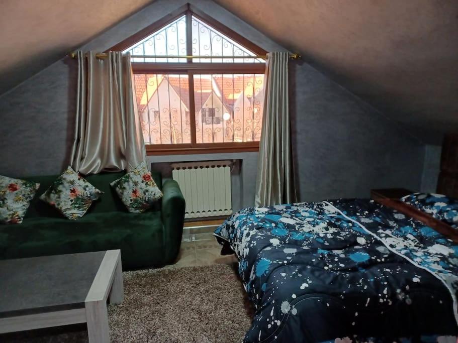 Lovely & Cozy Self-Contained Studio Apartment For 2 Guests Apt No 3, Ifrane