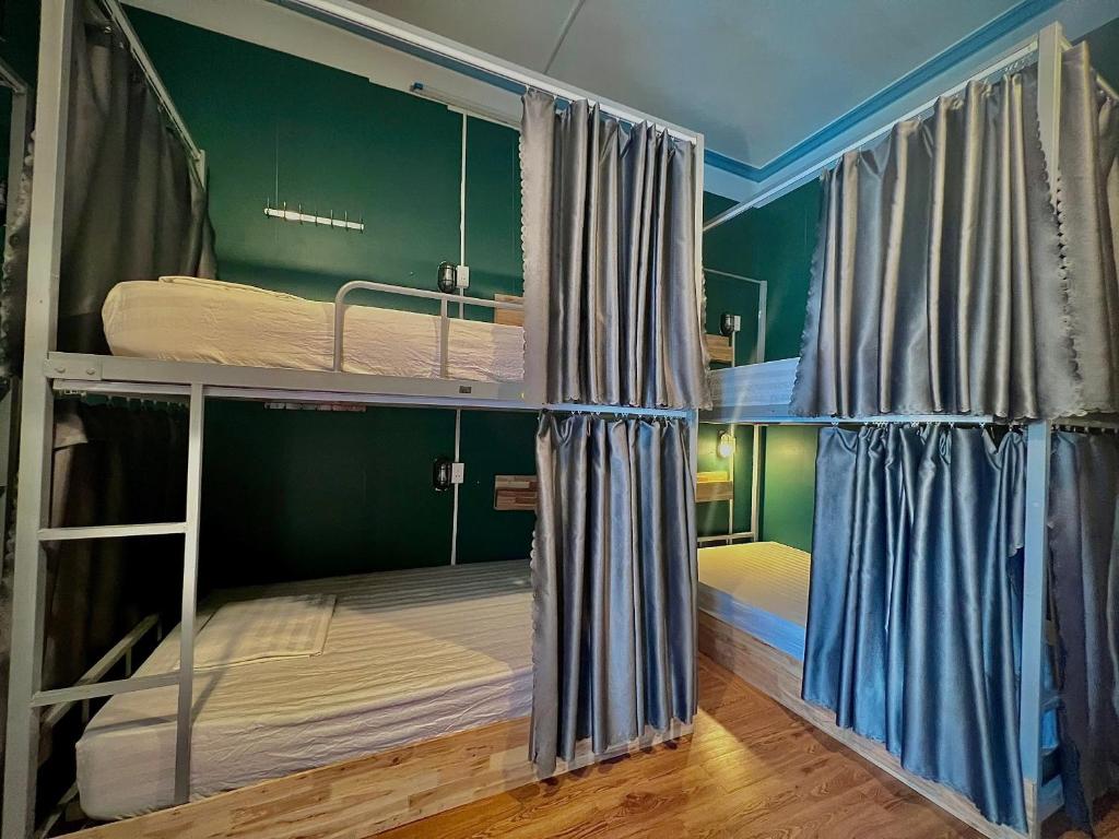 Nhi's House & Safari -Motorbike Rental-Tour, Ha Giang