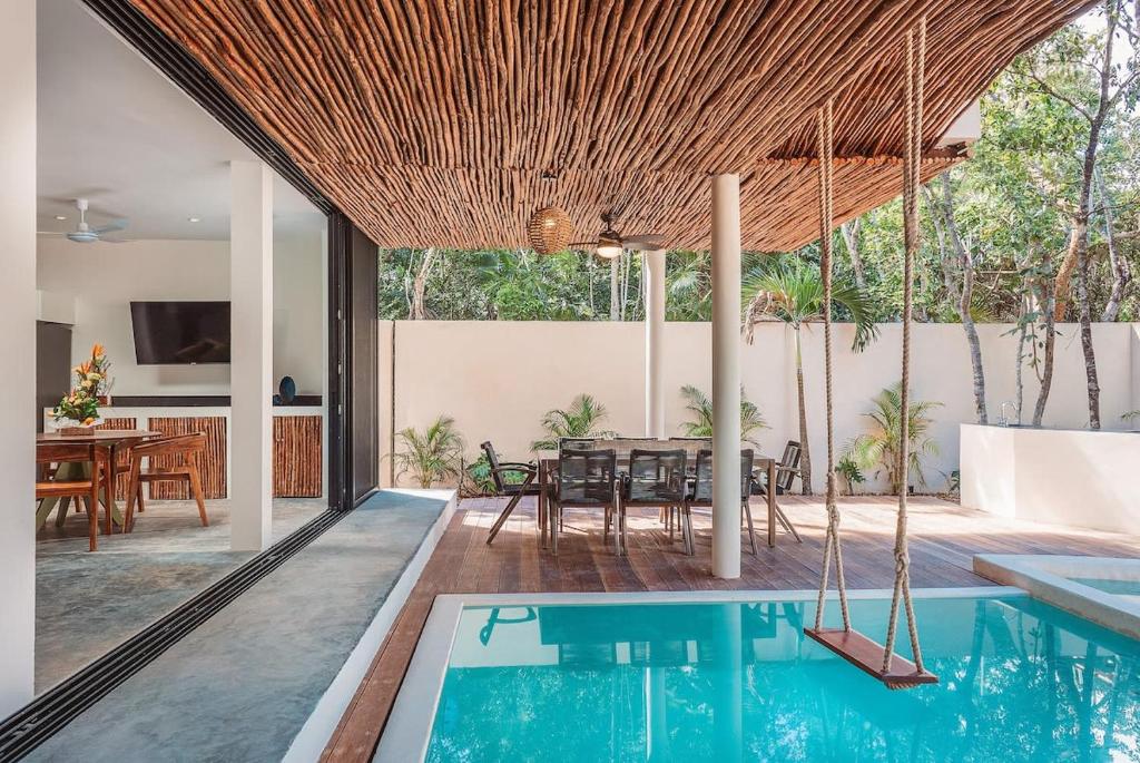 Tulum Villa 4BR Jacuzzi Private Pool Gated community - 3