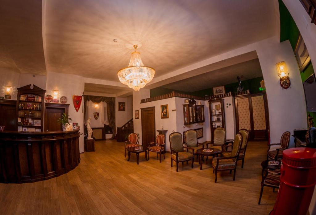 Emire Boutique photo
