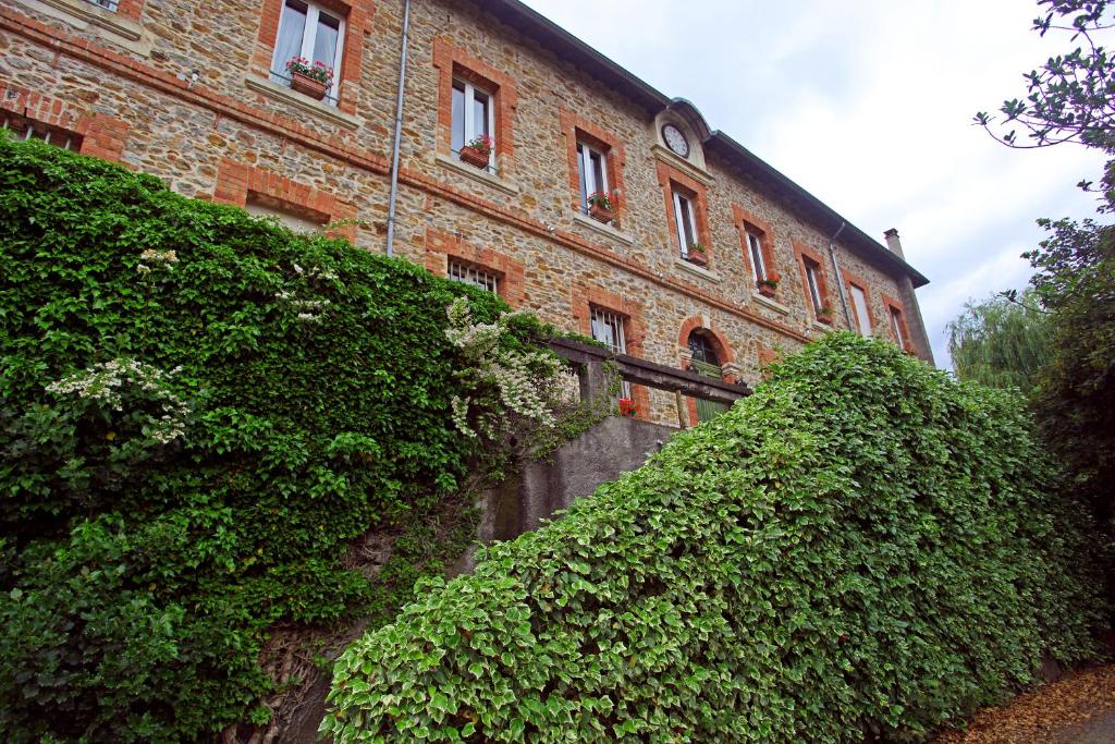 Château Lou Cante Perdrix