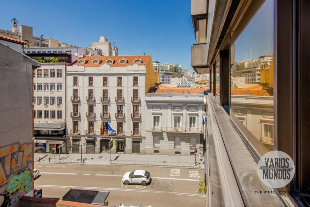 Tu estancia para 6 en Malasaña conoce San Bernardo 20 - 4