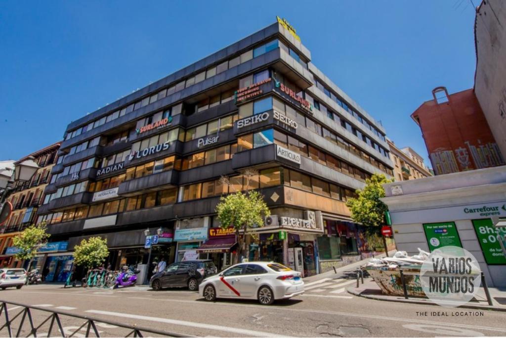 Tu estancia para 6 en Malasaña conoce San Bernardo 20 - 2