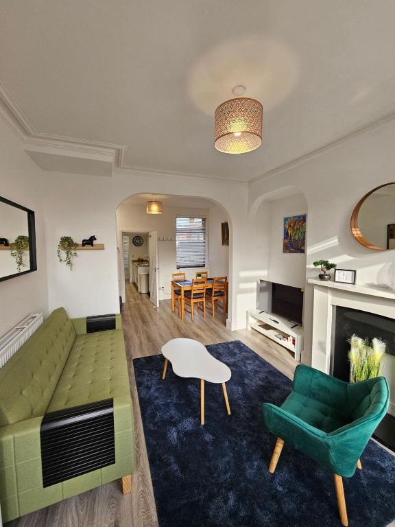 3BR, 6 min to central station, full kitchen, Saint Helens