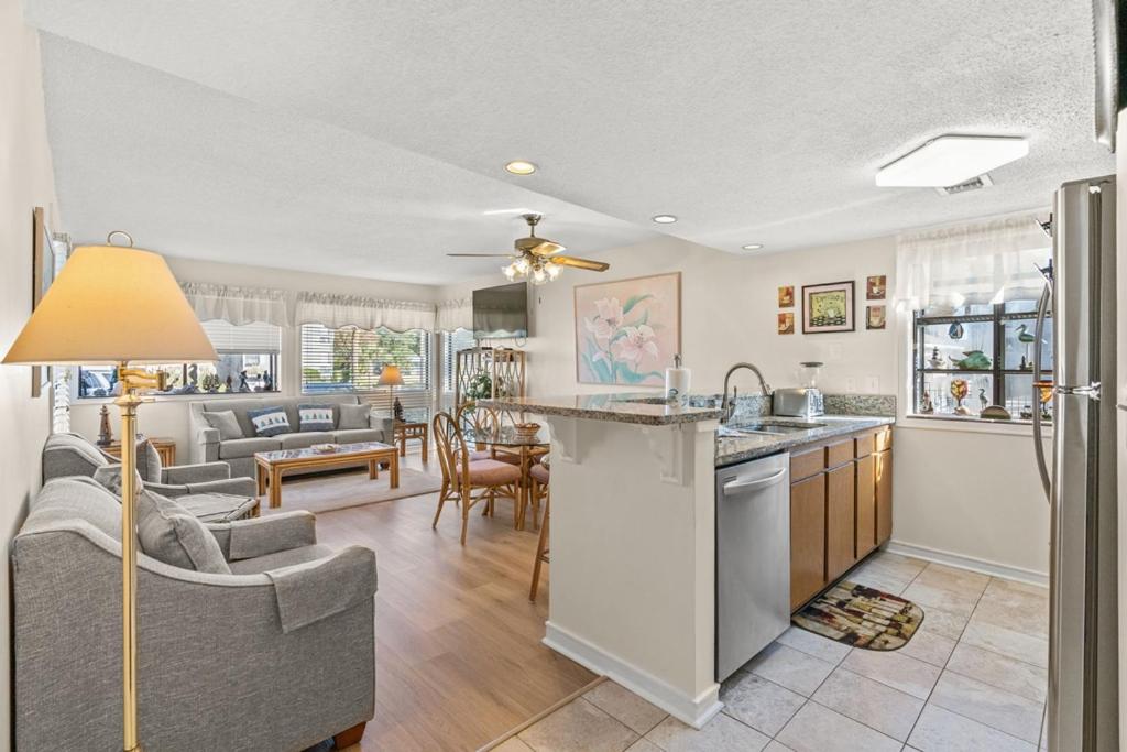 Arcadian Dunes 11-141, Myrtle Beach