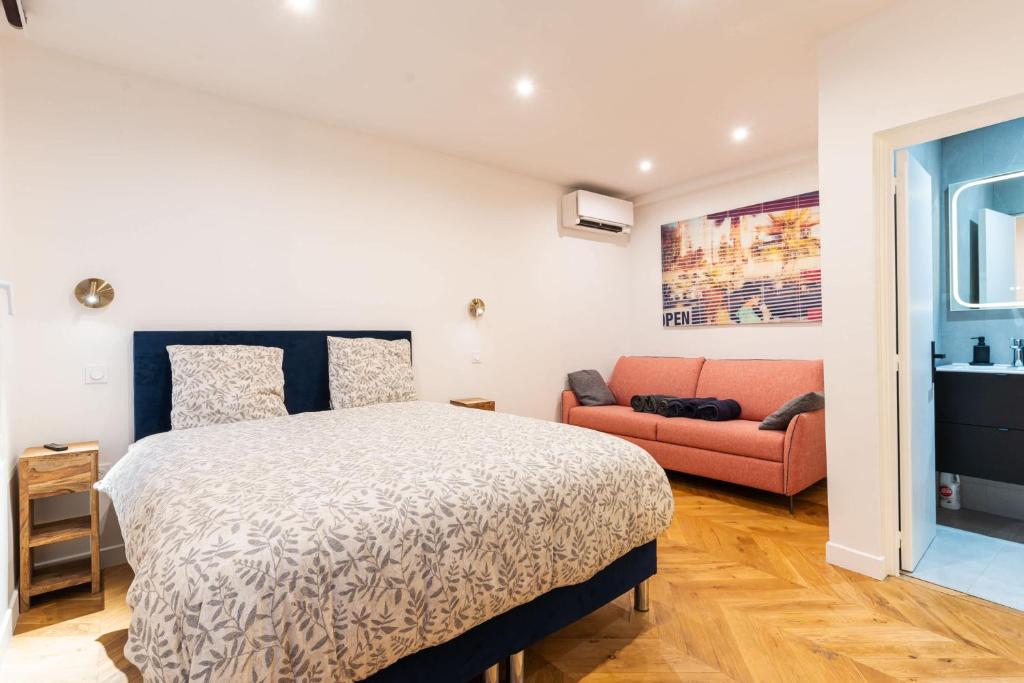 Town House Nation, Bastille, AC by LCC Agency - 2
