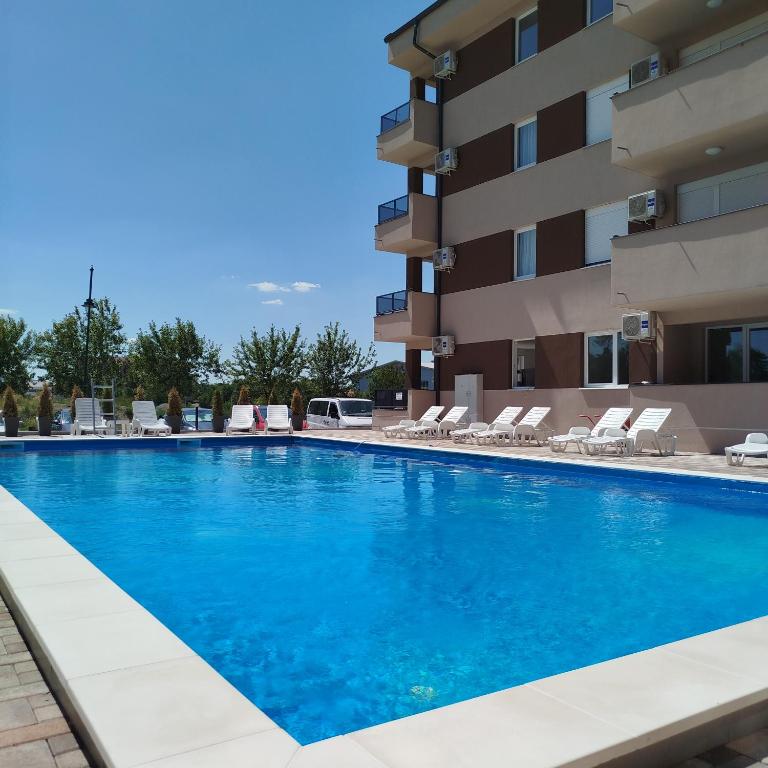 Silver 1, Veliko Gradište