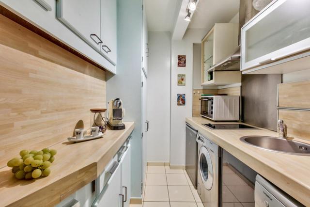 Charming 1BR apartment with terrace Le Marais Paris Center - 5