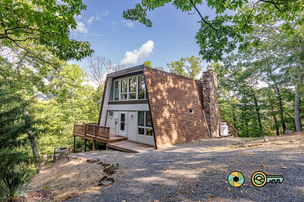 The Country Squire, Basye