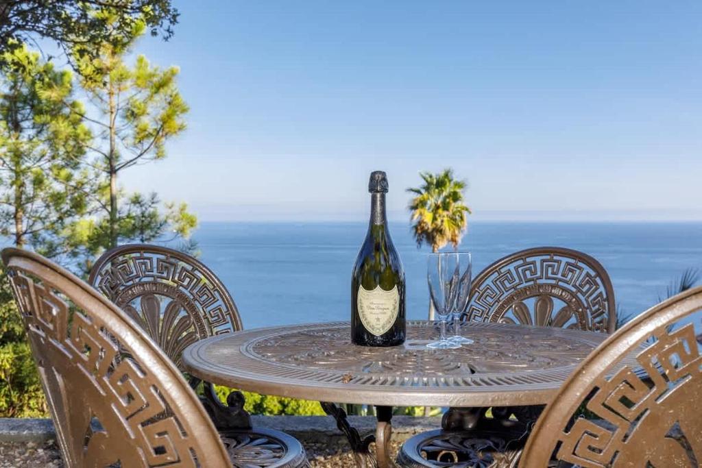 Villa Oneiro, vue imprenable à Théoule-sur-mer - 5