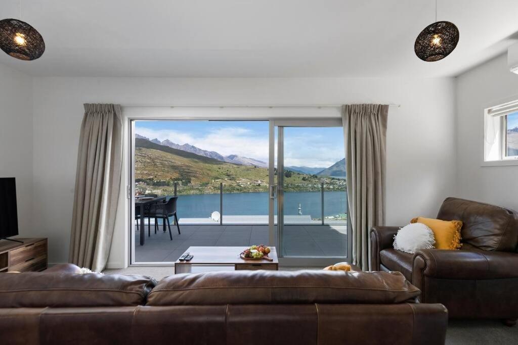 Stunning View on Woodlands, Queenstown