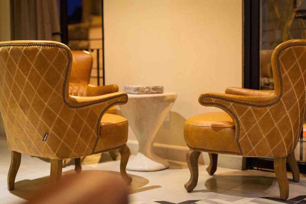 フロント・ロビー