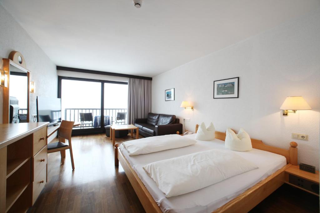 Hotel & Appartements Oberhofer photo