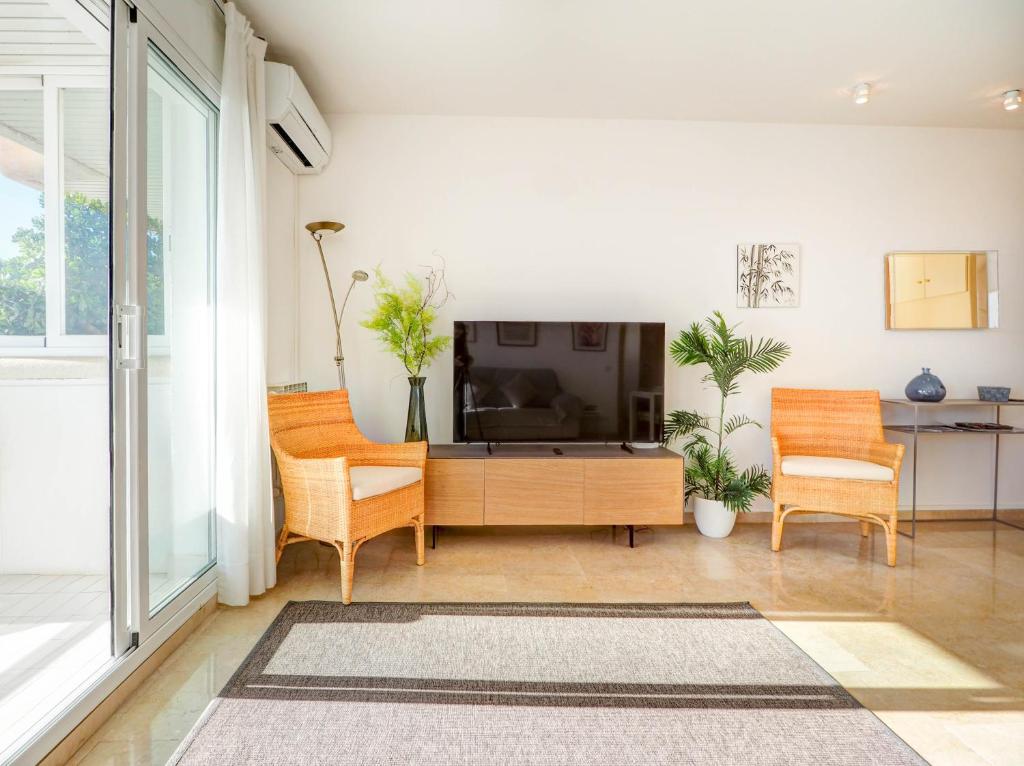 Ocean Skyline Penthouse by Hello Homes Sitges - 4