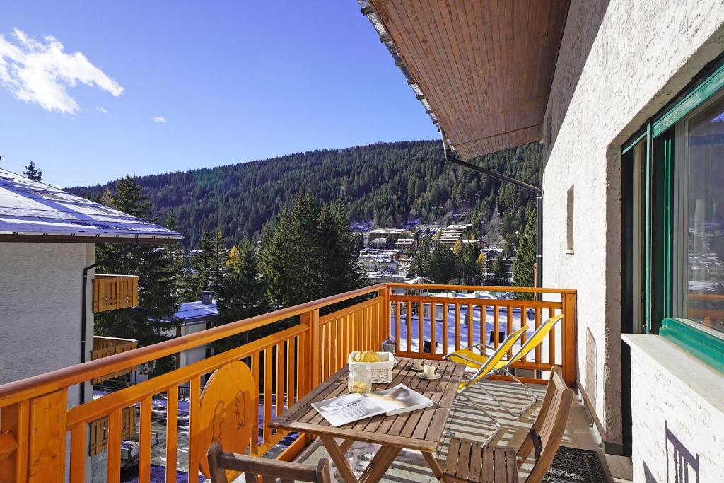 iFlat Campiglio Apartment Serodoli 2 - 1