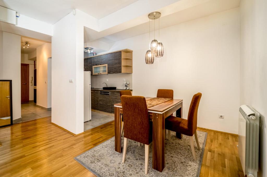 Apartment with balcony - 5