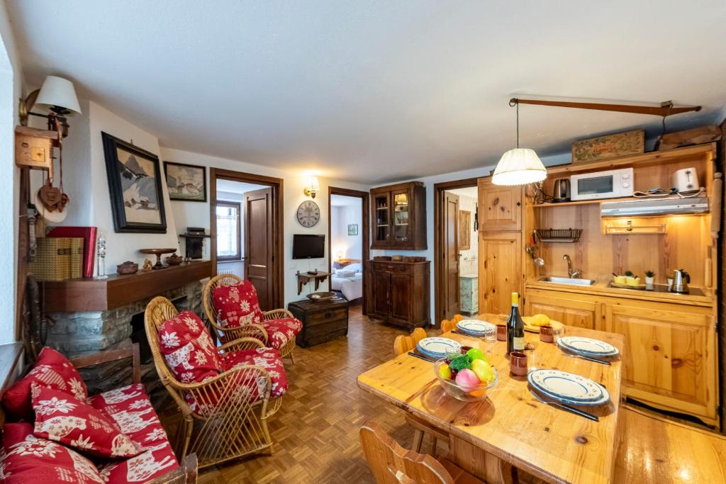 Graceful Apartment In Courmayeur - Happy Rentals - 1