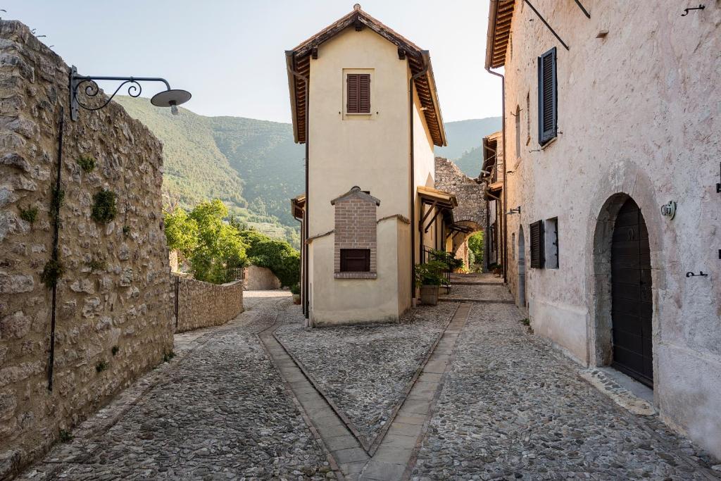 Via Campello Sul Clitunno 20 Borgo Campello - Campello sul Clitunno - ViaMichelin: informatie en