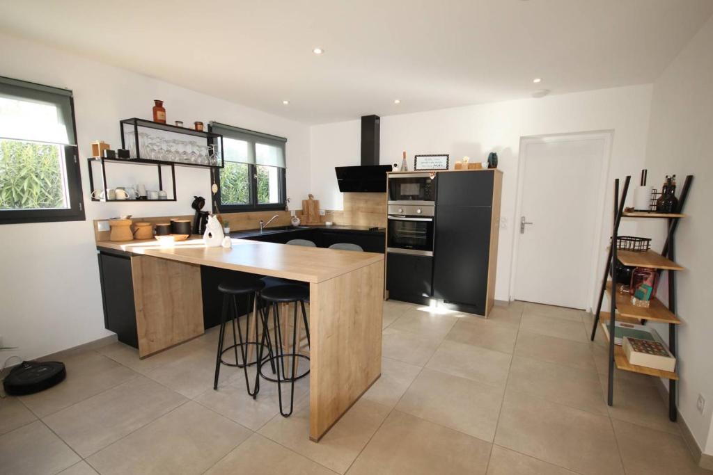 Belle villa contemporaine climatisee, piscine privee, 6 - 8 couchages, 3 chambres, wifi, à 3 km de la plage -LXDALI25B - 4