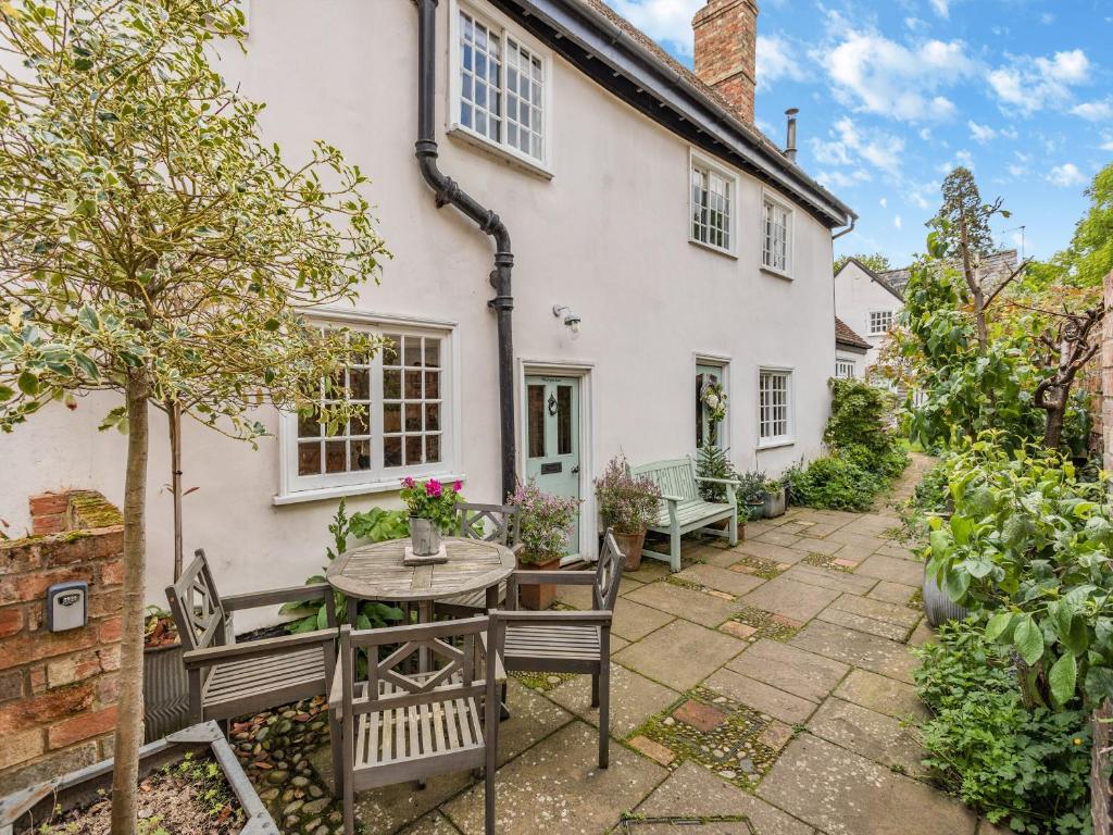 Uk44005 - Carters Yard, Kimbolton