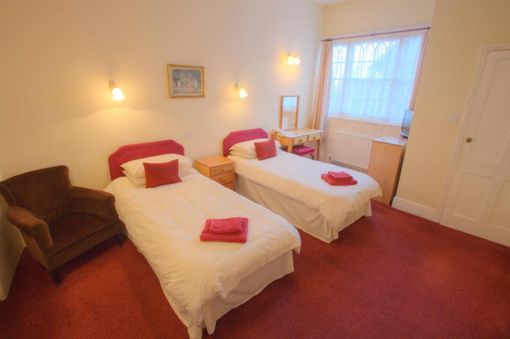 Kings Arms Hotel photo