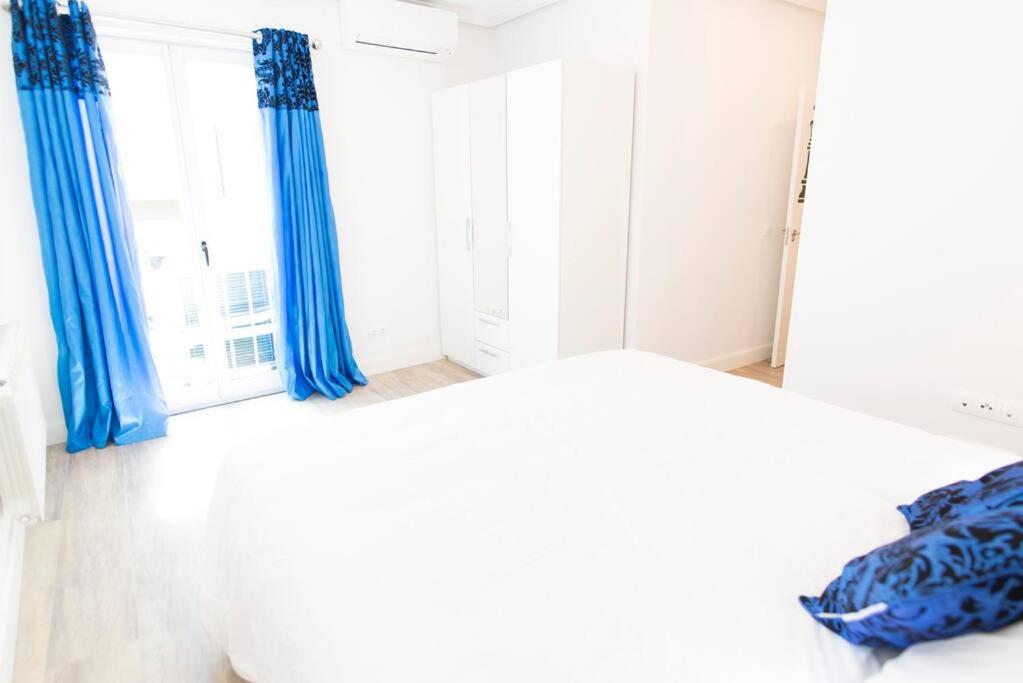 Style And Comfort in Opera-Puerta Del Sol - 2