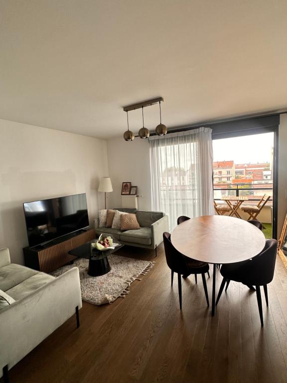 Le Central, Colombes