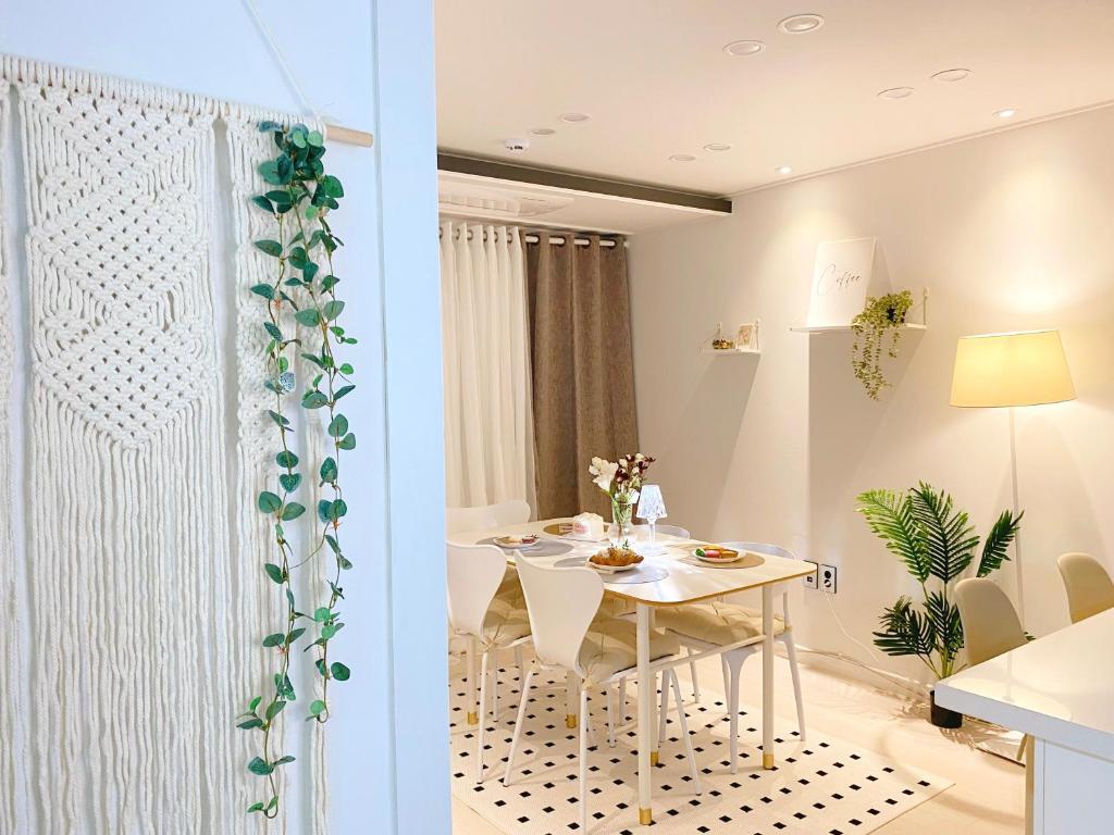 The Hue stay, SEOUL, Seúl