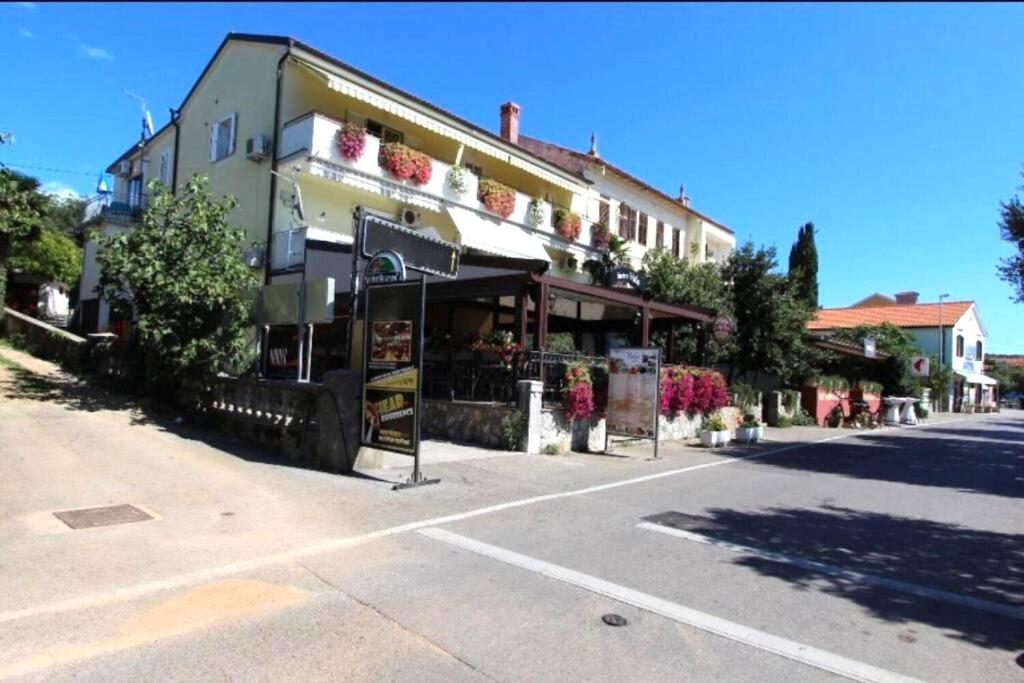 Apartment Neo, Malinska