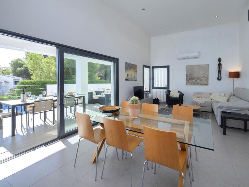 Villa Bellveure by Interhome - 3