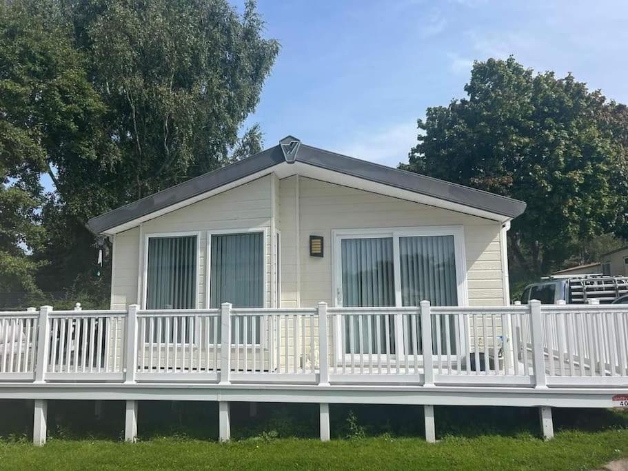 Lytchett Bay View- Rockley Park Poole Bournemouth, Lytchett Minster