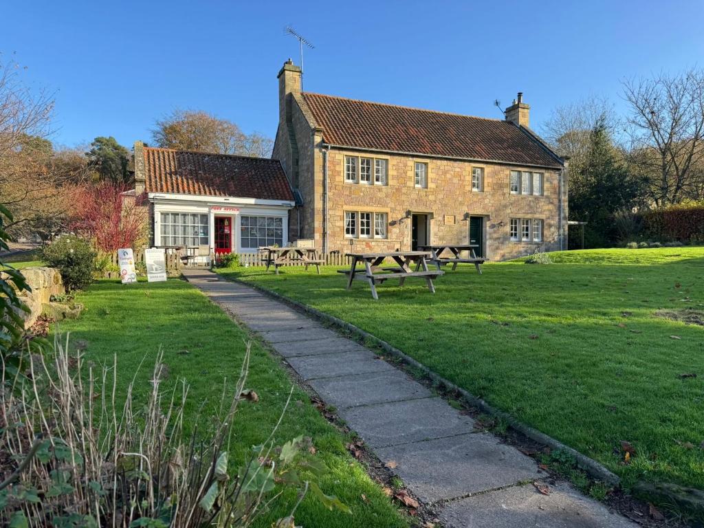 Ford Village Bed & Breakfast - pet-friendly stay