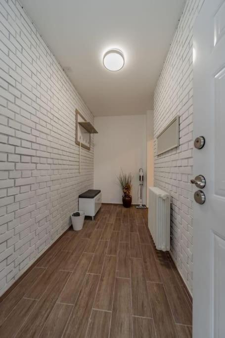 Jordan Belgrade Apartment - 5