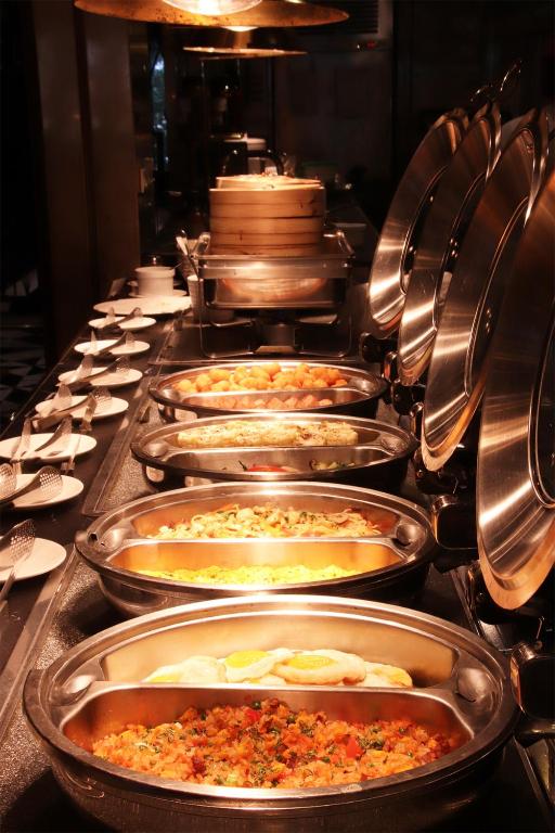 อาหารและเครื่องดื่ม