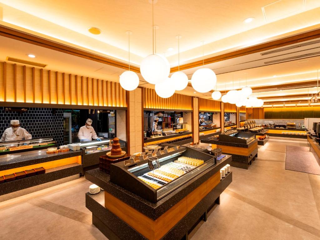 Restaurant, Hotel Sunvalley Izu-Nagaoka Honkan in Izu