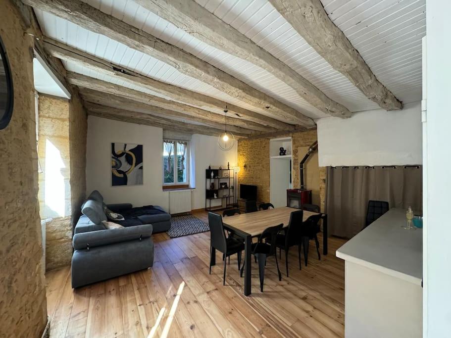 L'échappée Sarladaise - Gîte avec jardin, Sarlat-la-Canéda