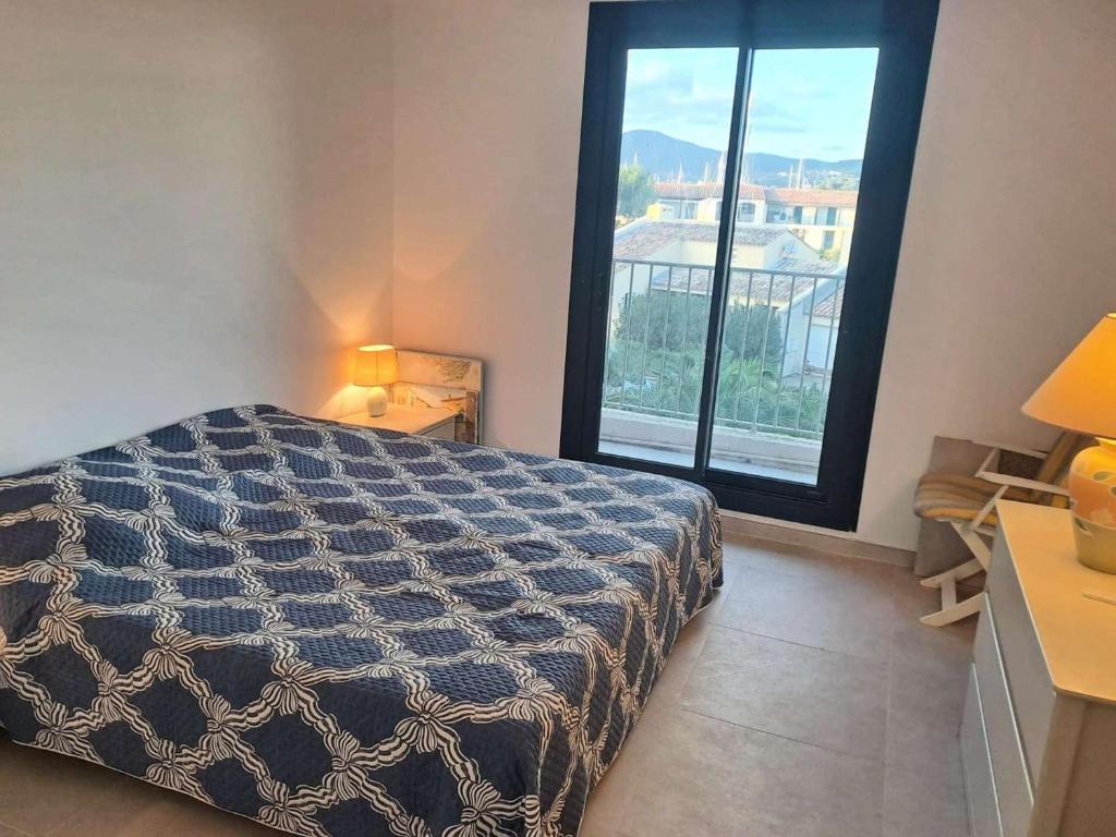 Marcogdu- Proche de Saint-Tropez Appartement pour 4 personnes avec vue sur la marina - 5