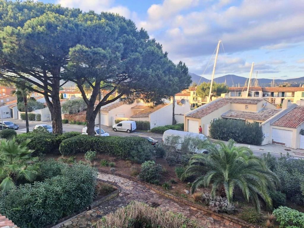 Marcogdu- Proche de Saint-Tropez Appartement pour 4 personnes avec vue sur la marina - 4