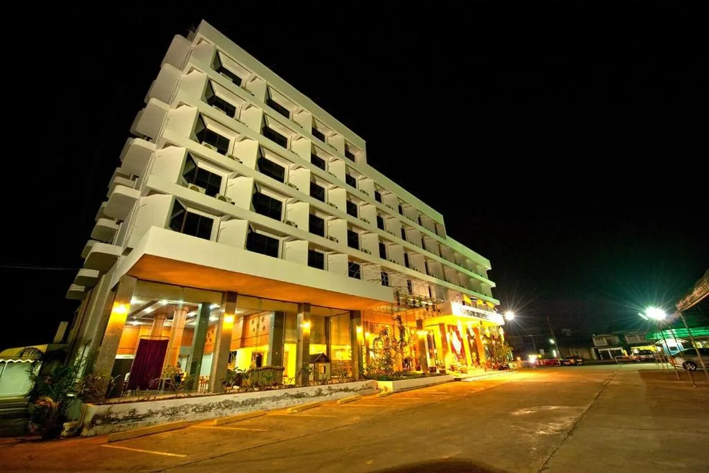 Phayao Northern Lake Hotel，位于帕夭的酒店