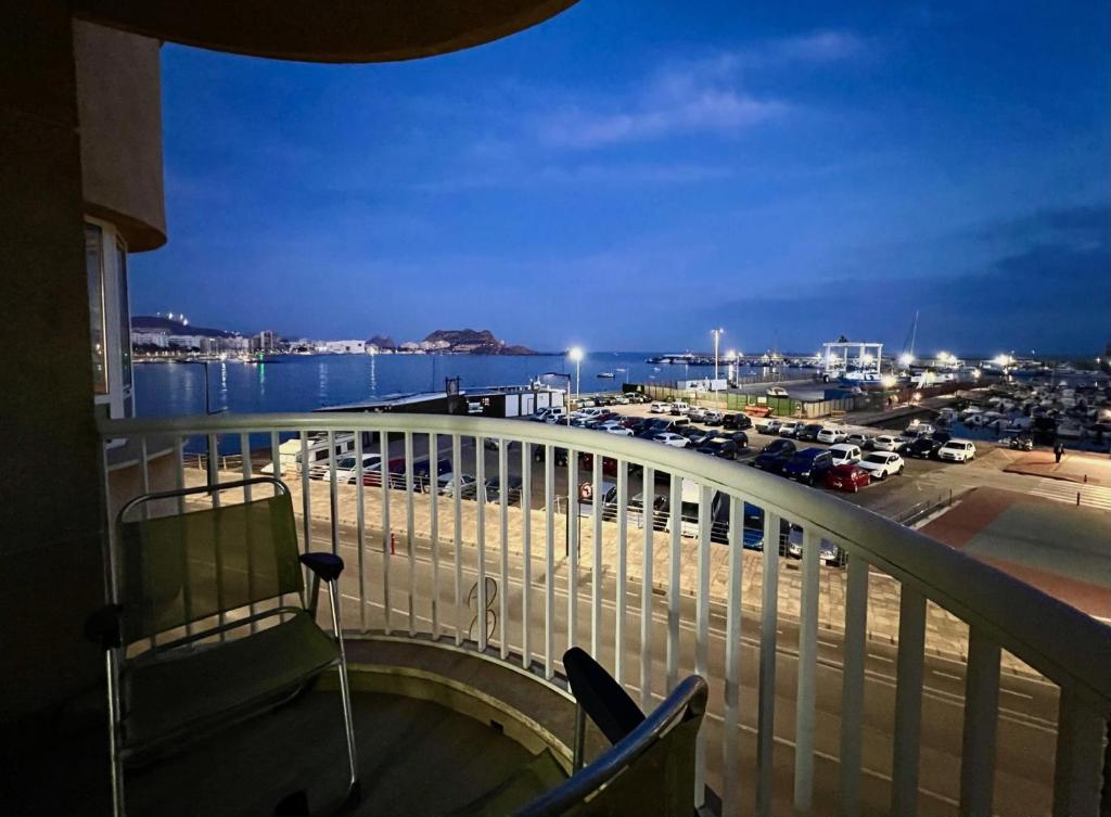 Villa Anita, primera linea de playa en la mejor zona de Águilas - 3