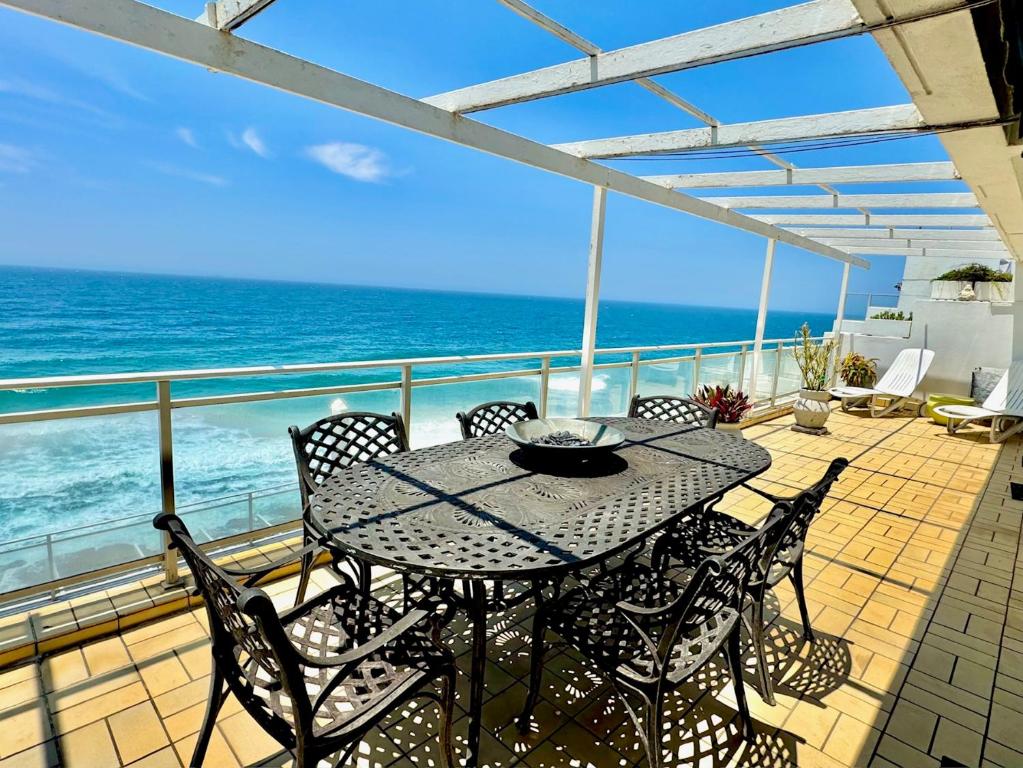 22 Pebble Beach, Ballito