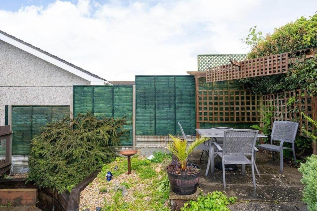 Peaceful Home in Looe with Stunning Views photo 4